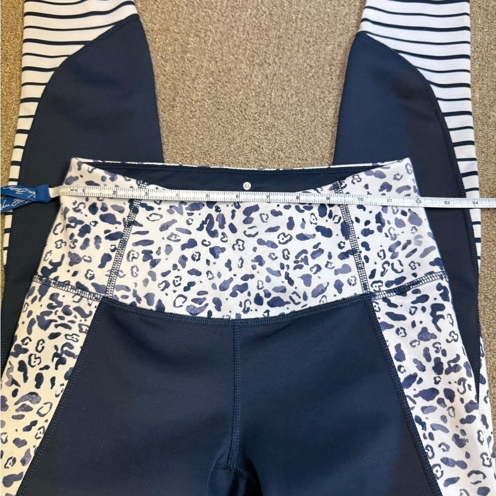 Apana: Womens Navy Blue/White Print/Stripe Athletic Yoga Leggings, XS - Picture 5 of 9